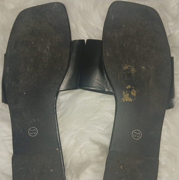 Women gold chain chunky square toe black flat sandals - Picture 6 of 8